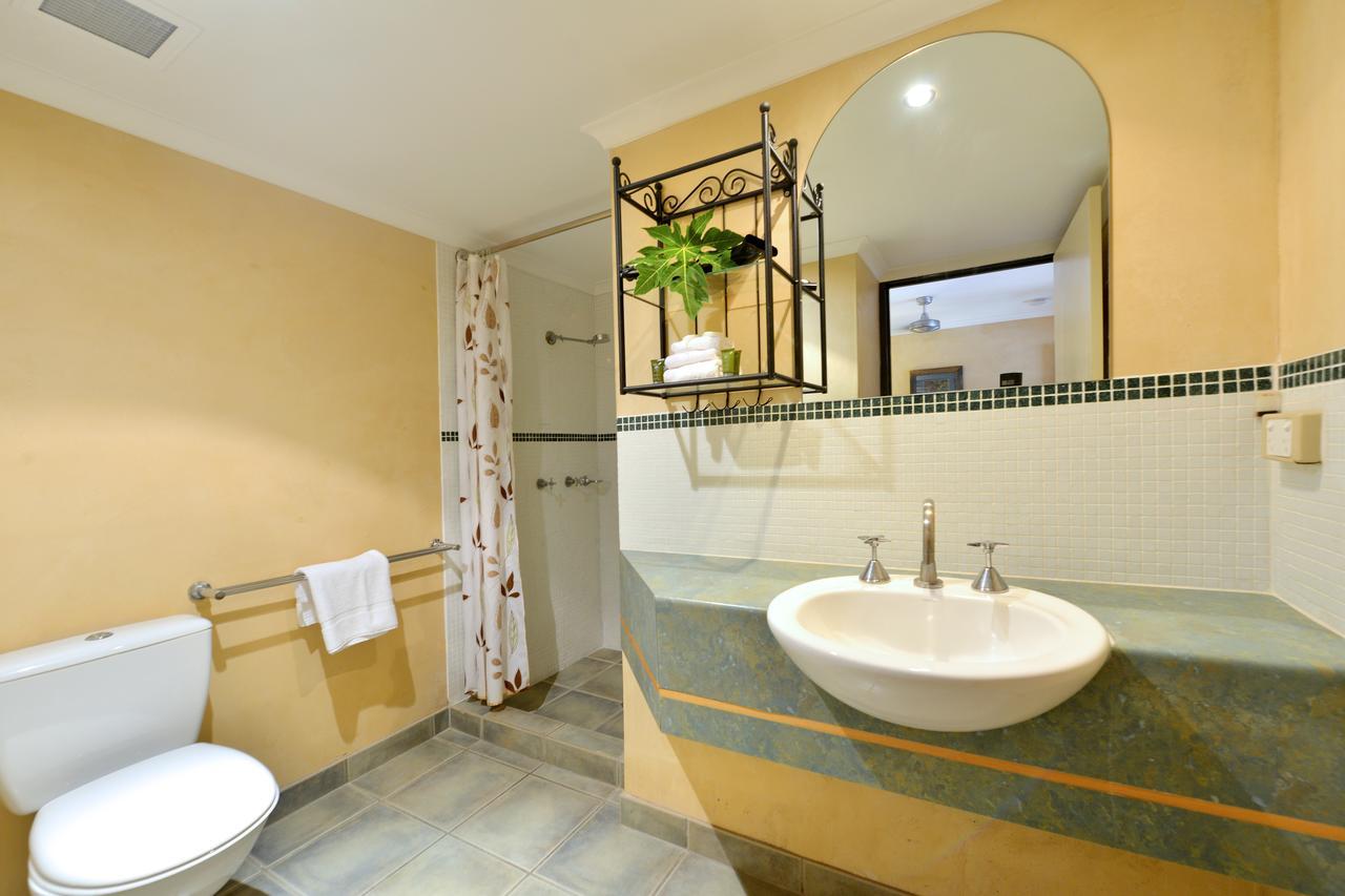 Seascape Apartments At Villa San Michele พอร์ตดักกลาส ภายนอก รูปภาพ