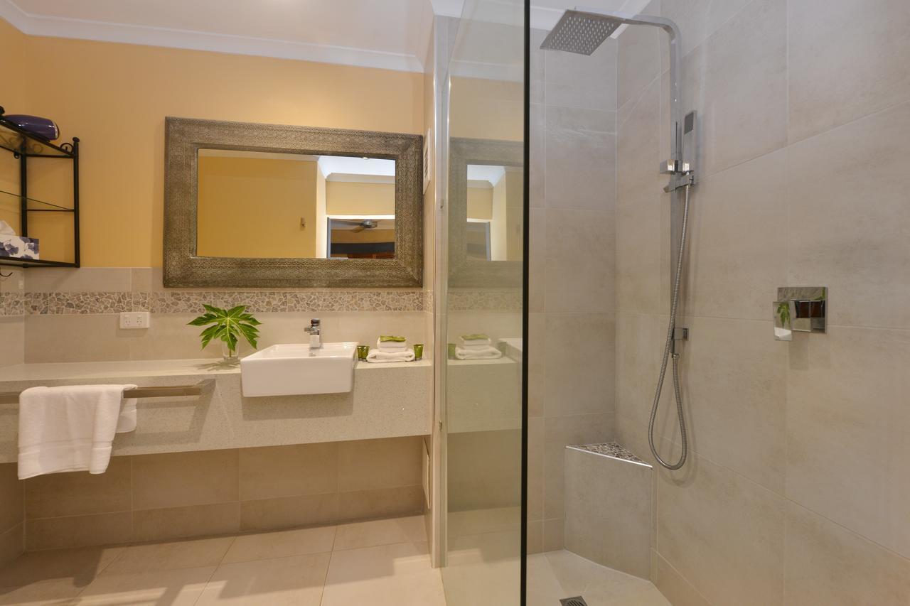 Seascape Apartments At Villa San Michele พอร์ตดักกลาส ภายนอก รูปภาพ