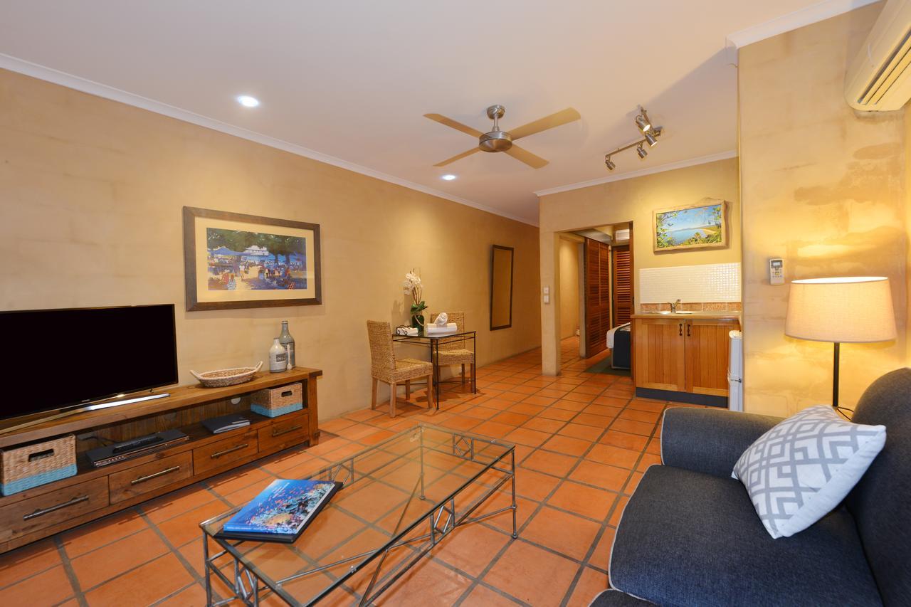 Seascape Apartments At Villa San Michele พอร์ตดักกลาส ภายนอก รูปภาพ